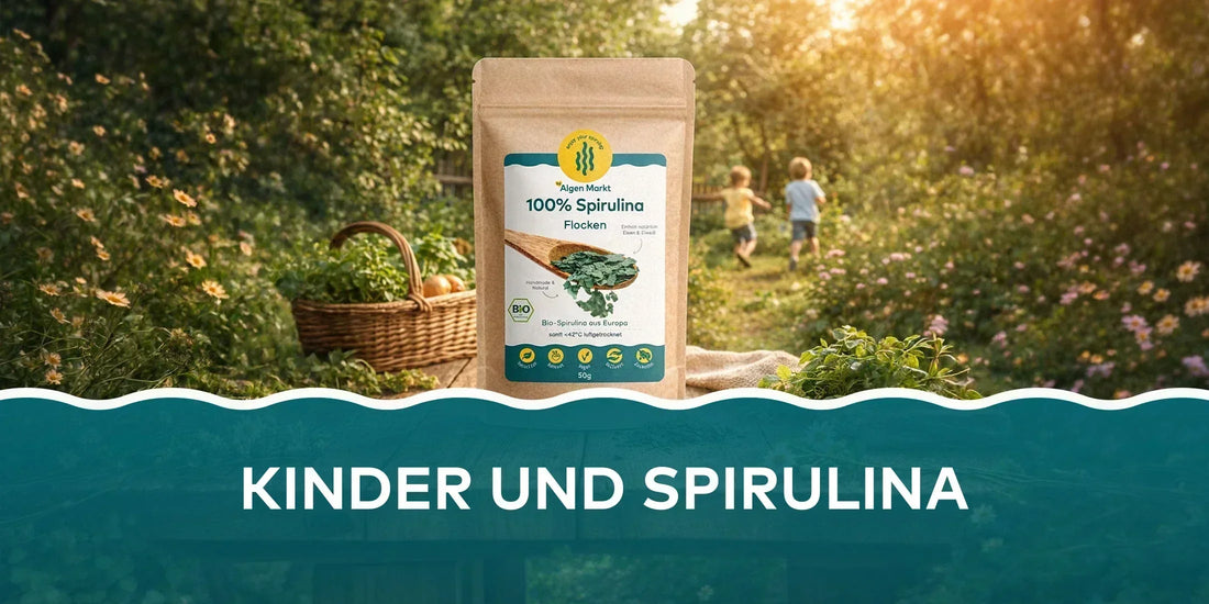 Spirulina-Flocken für Kinder von Algenmarkt, dargestellt im natürlichen Umfeld – steht für eine nährstoffreiche Ergänzung zur Unterstützung von Wachstum und Abwehrkräften.