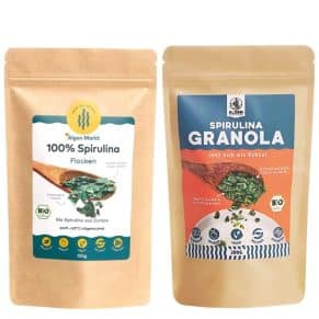 Spirulina Knuspermüsli Vorteil Set mit einem Beutel Spirulina Granola und ein Beutel Bio Spirulina Flocken